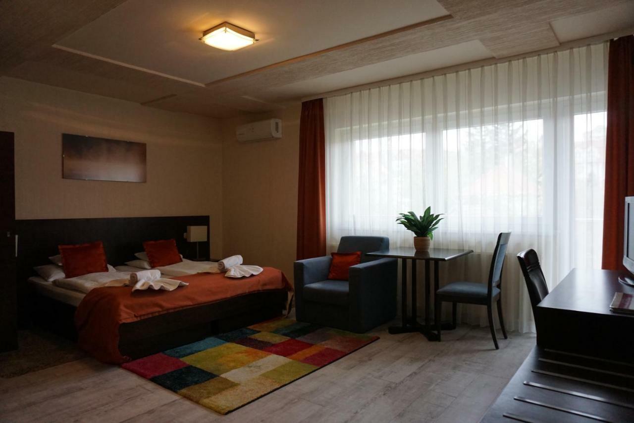 Villa Prestige Hévíz 外观 照片