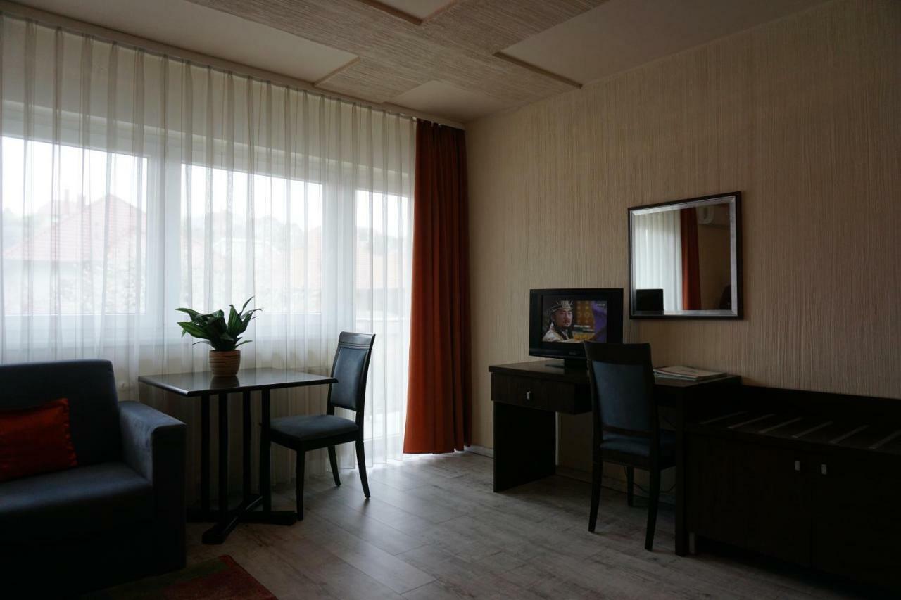 Villa Prestige Hévíz 外观 照片
